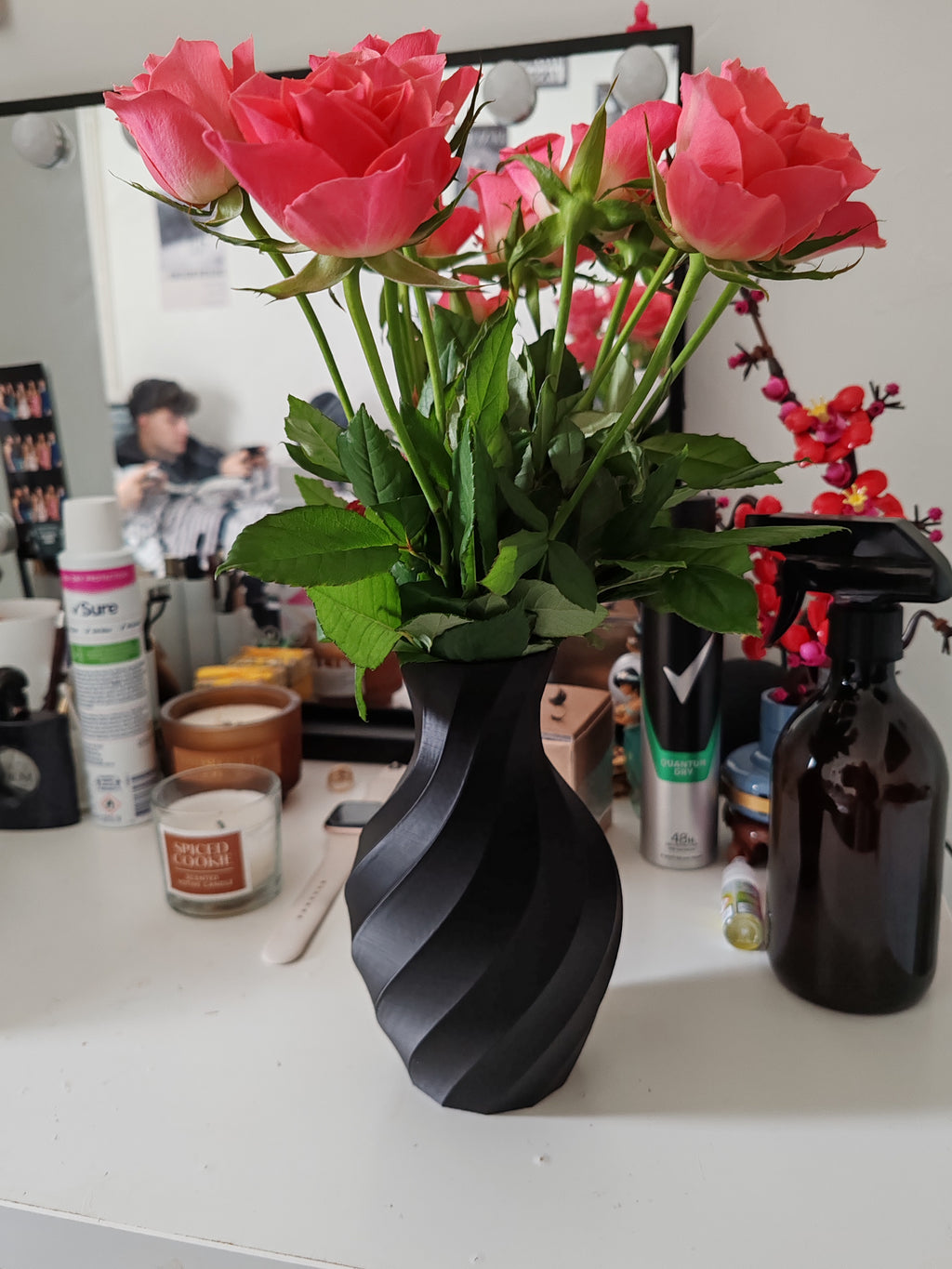 Round Spiral Vase – 3D Printed Decorative Vase
